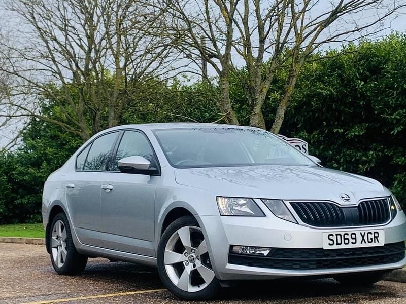 Used Skoda Octavia SE Drive 2019 Silver Hatchback