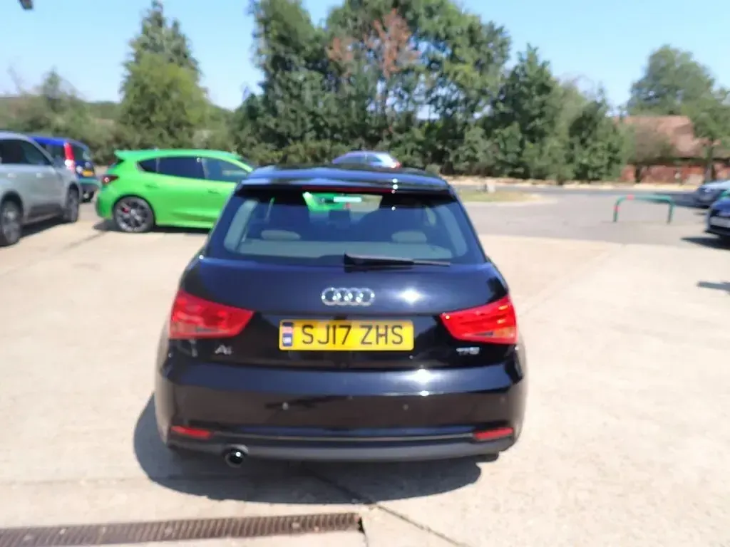 Used Audi A1 Sport 95 HP (69 kW) 2017 Black Hatchback