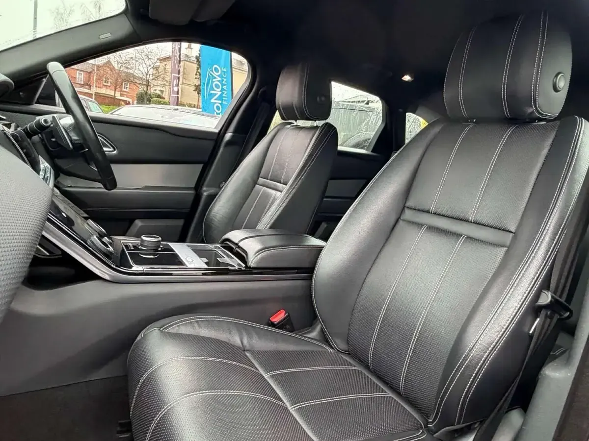 Used Land Rover Range Rover Velar SE Dynamic 2018 Black SUV