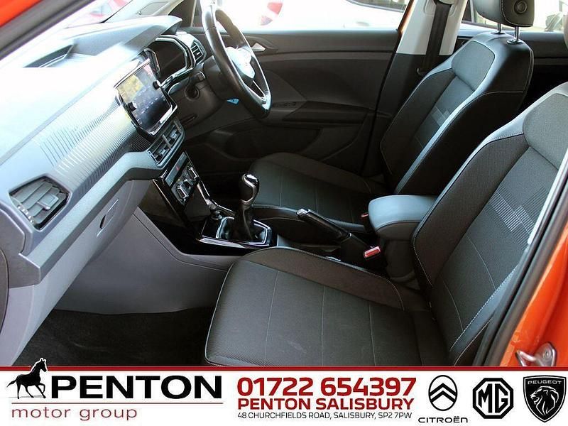Used VW T-Cross SE 110 HP (80 kW) 2020 Orange SUV