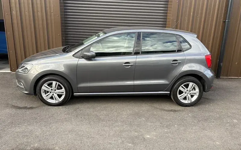 Used VW Polo Match 90 HP (66 kW) 2016 Grey Hatchback