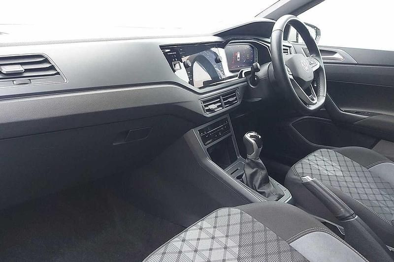 Used VW Polo R-line 95 HP (69 kW) 2024 Grey Hatchback