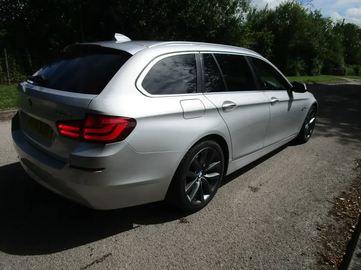 Used BMW 530 Comfort Edition 2010 Silver Estate