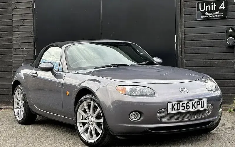 Used Mazda MX5 Inclusive 160 HP (117 kW) 2006 Cabriolet