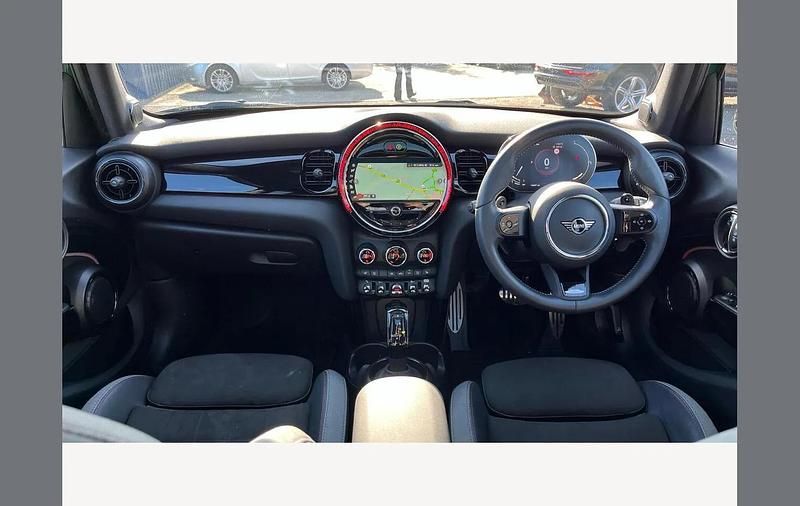 Used Mini Cooper S Sport 192 HP (141 kW) 2023 Green Hatchback