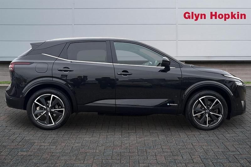 Used Nissan Qashqai Tekna 190 HP (139 kW) 2022 Black SUV
