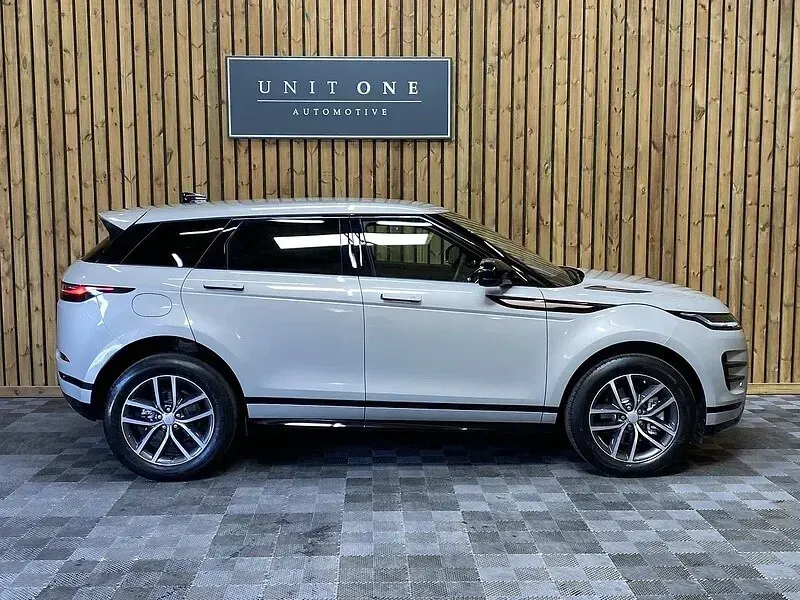 Used Land Rover Range Rover evoque SE Dynamic 2024 Silver SUV