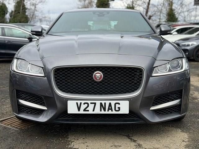 Used Jaguar XF R-Sport 180 HP (132 kW) 2016 Grey Sedan
