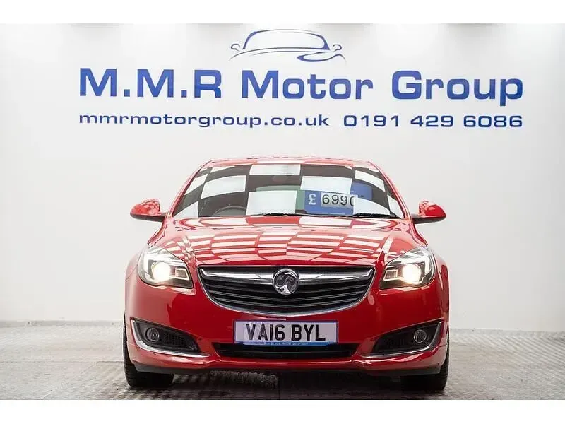 Second-hand Vauxhall Insignia SRi 136 CP (100 kW) 2016 Roșu Hatchback