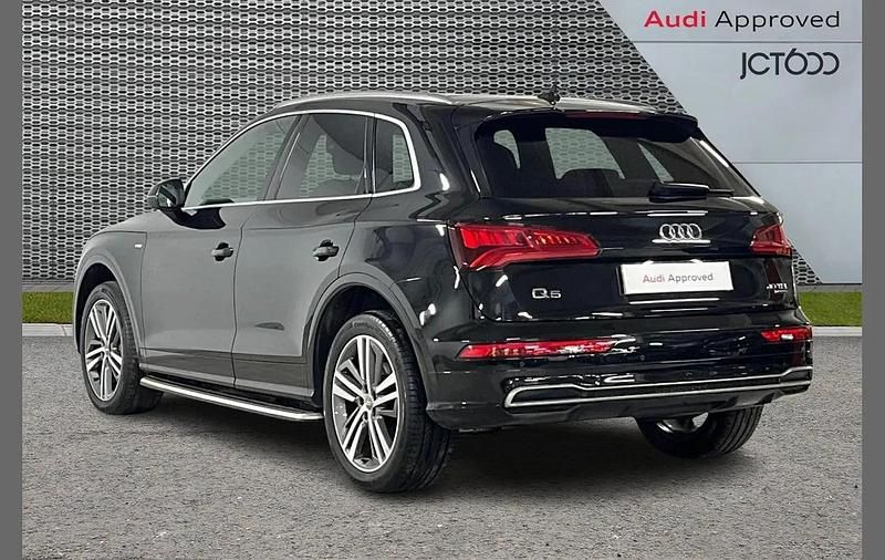 Used Audi Q5 S-Line 187 HP (137 kW) 2019 Black SUV
