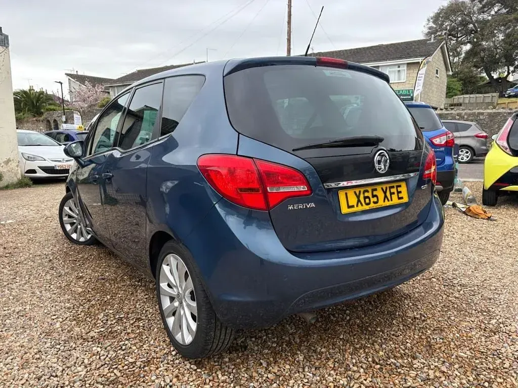 Used Vauxhall Meriva 110 HP (80 kW) 2015 Blue MPV