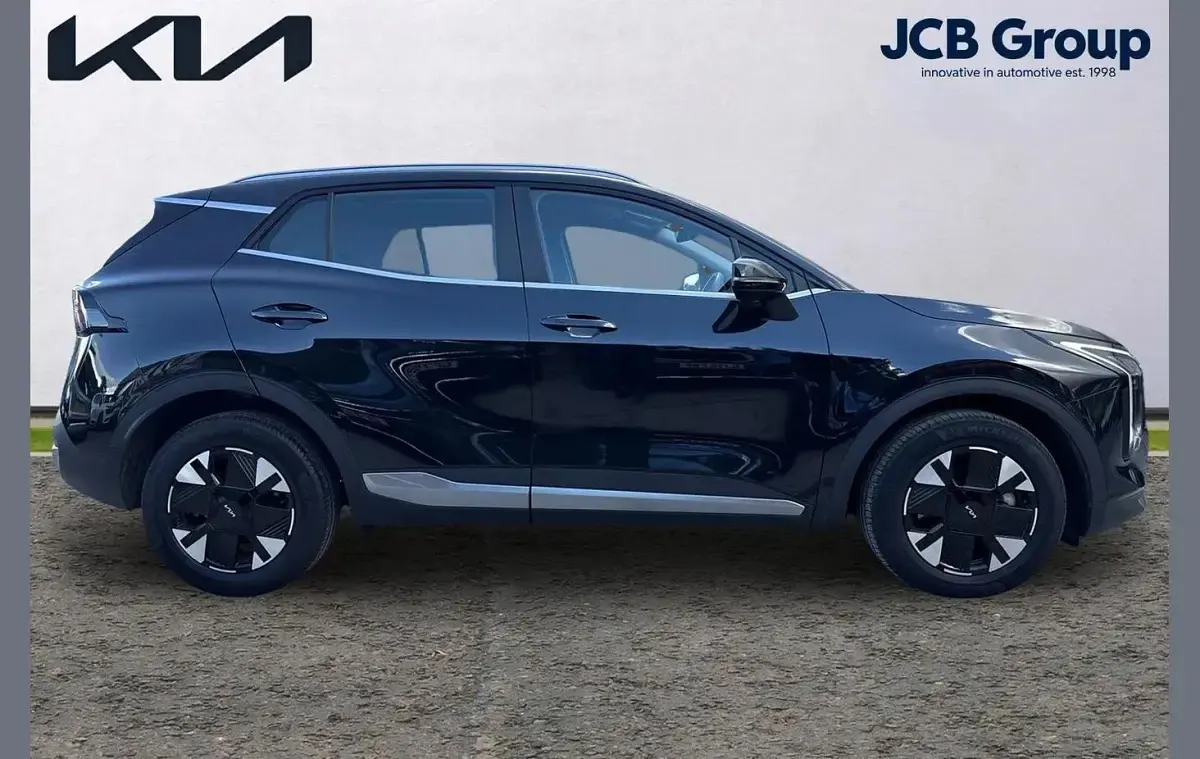 Used Kia Sportage 234 HP (172 kW) 2025 Black SUV
