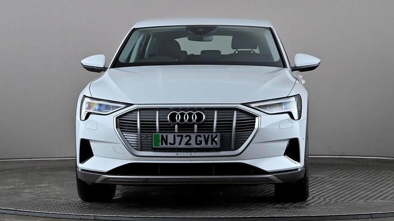 Used Audi e-tron 300 kW (408 HP) 2022 White SUV