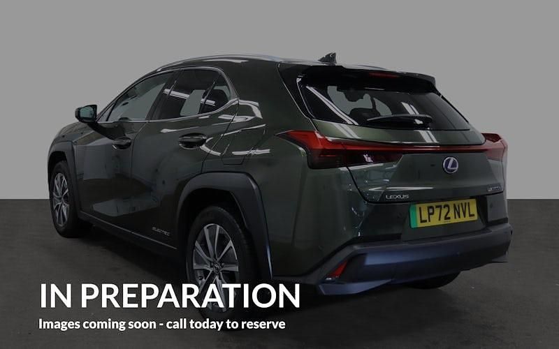 Used Lexus UX 150 kW (204 HP) 2022 Green SUV