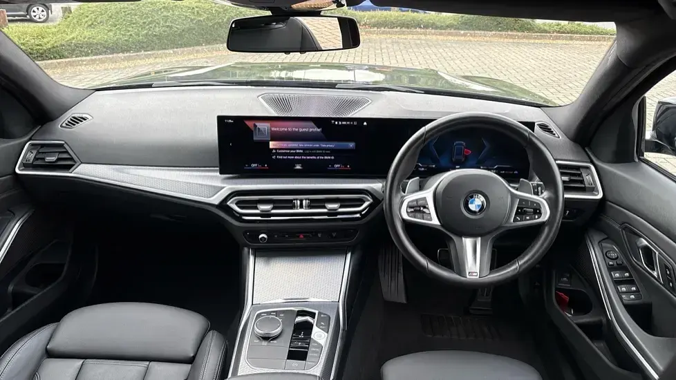Used BMW 320 M Sport 181 HP (133 kW) 2024 Black Estate