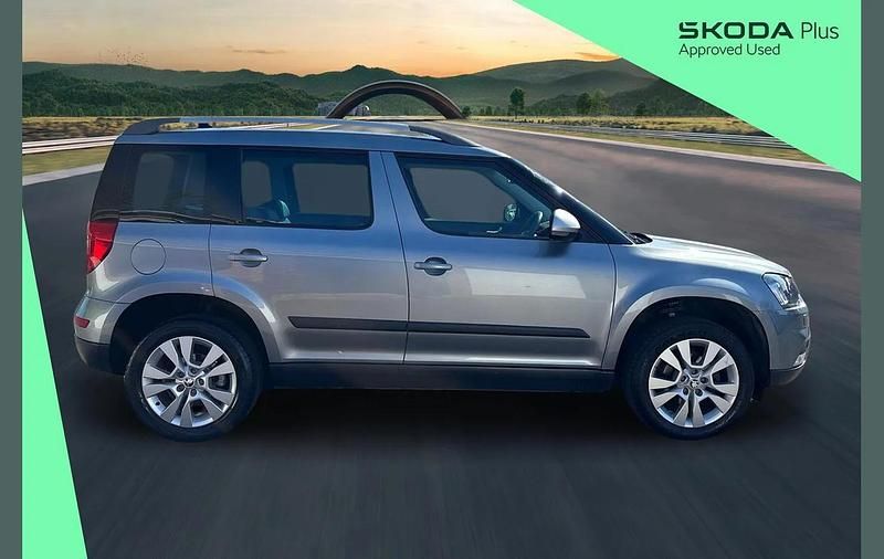 Used Skoda Yeti Outdoor Drive 108 HP (79 kW) 2017 Grey SUV