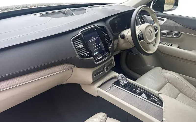 Used Volvo XC90 Ultimate 455 HP (334 kW) 2023 Black SUV