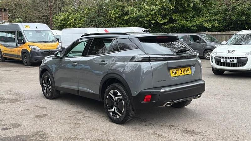 Used Peugeot 2008 Allure 129 HP (94 kW) 2023 Grey SUV