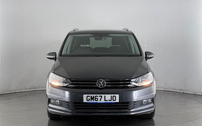 Used VW Touran SE 150 HP (110 kW) 2017 Grey MPV