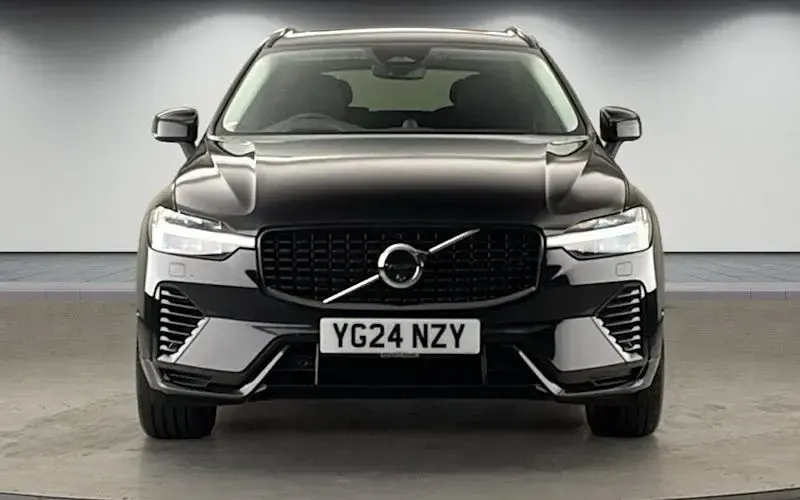 Used Volvo XC60 Ultimate 455 HP (334 kW) 2023 Onyx black SUV