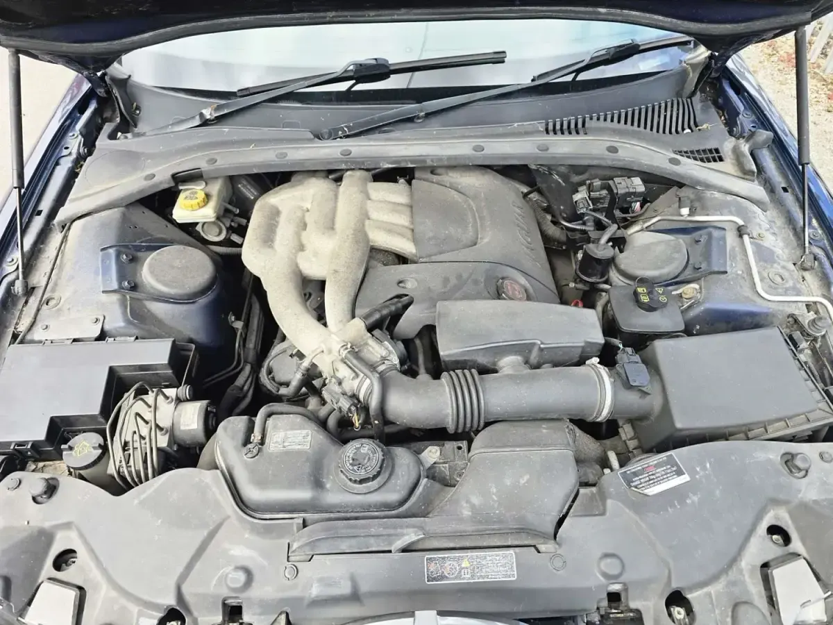 Usado Jaguar S-Type SE 240 HP (176 kW) 2002 Azul Sedan