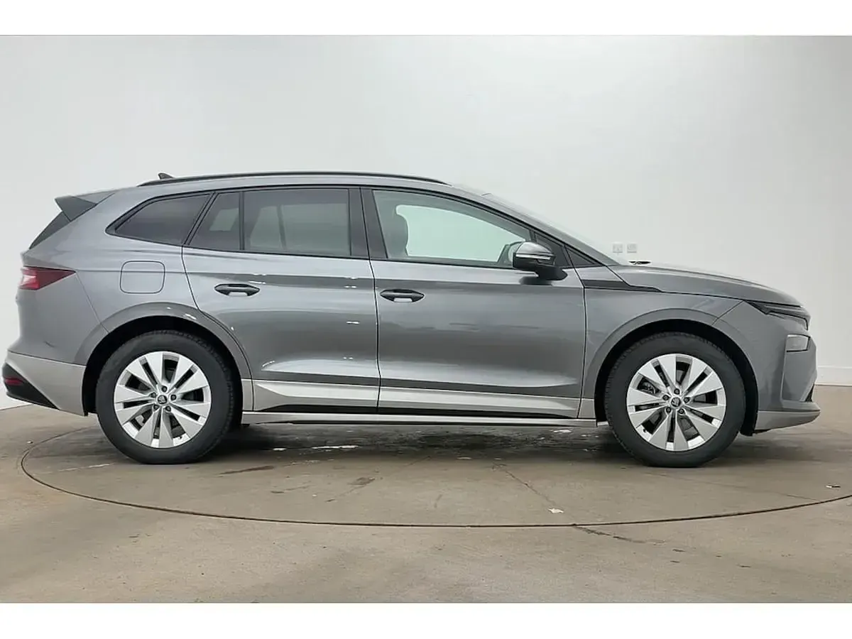 Used Skoda Enyaq iV SE L 110 kW (150 HP) 2025 Graphite grey metallic SUV