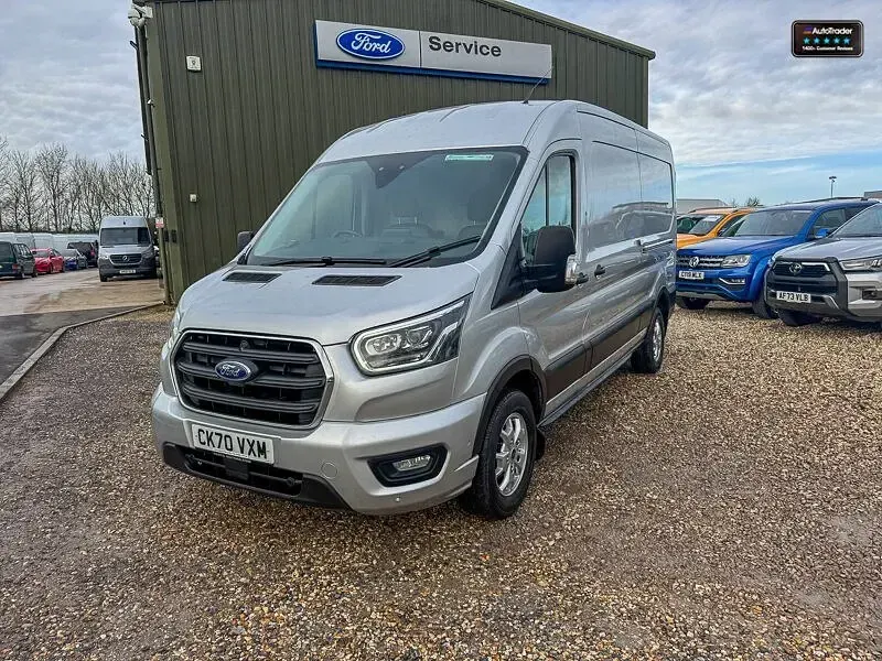 Second-hand Ford Transit Limited 2020 Argintiu