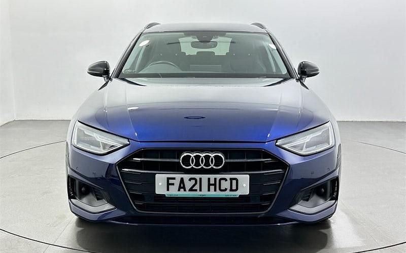 Used Audi A4 Sport 150 HP (110 kW) 2021 Blue Estate