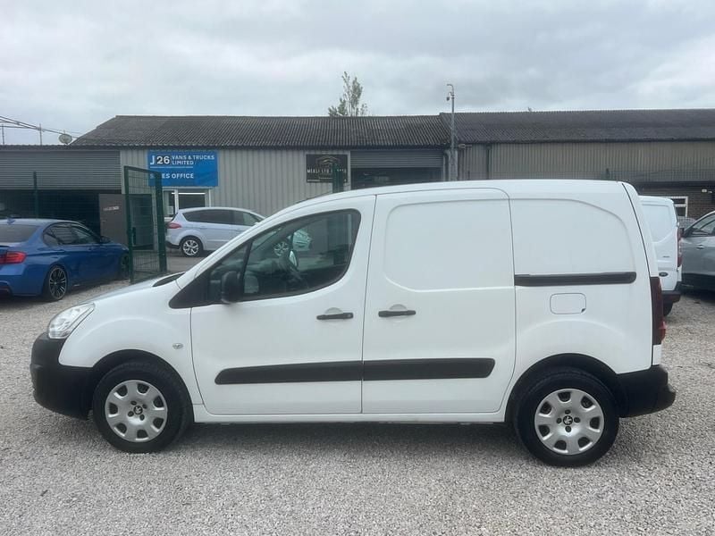 Used Peugeot Partner S 2015 White MPV