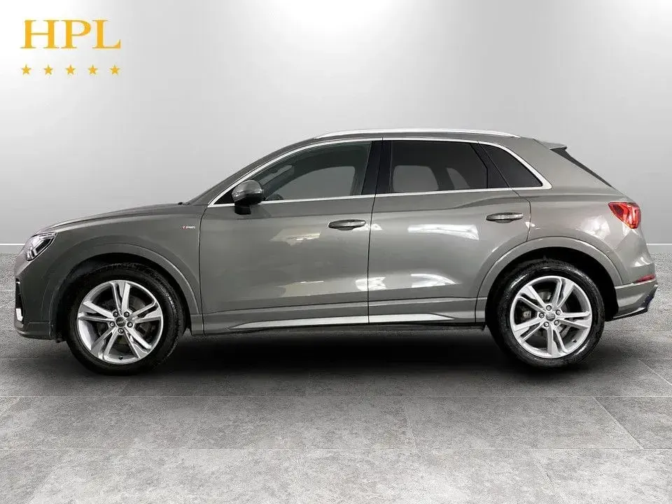 Używany Audi Q3 S-Line 150 KM (110 kW) 2020 Szary SUV