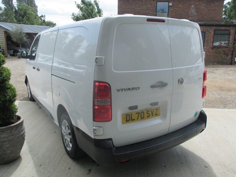Image 3/4