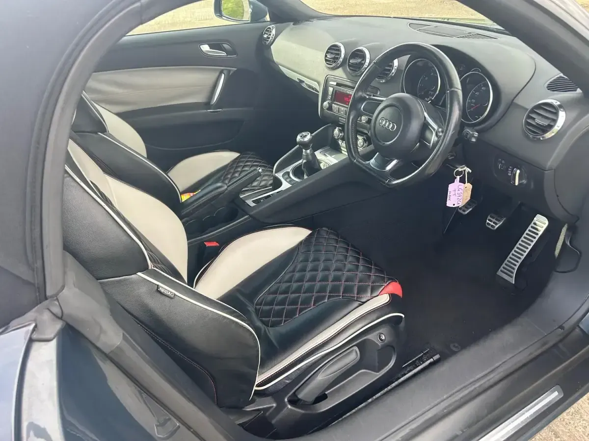 Used Audi TT Design 160 HP (117 kW) 2009 Grey Coupe