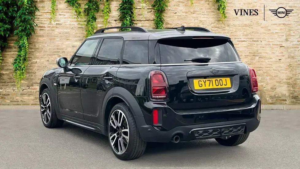Usado Mini Cooper Countryman 134 CV (98 kW) 2022 Negro SUV