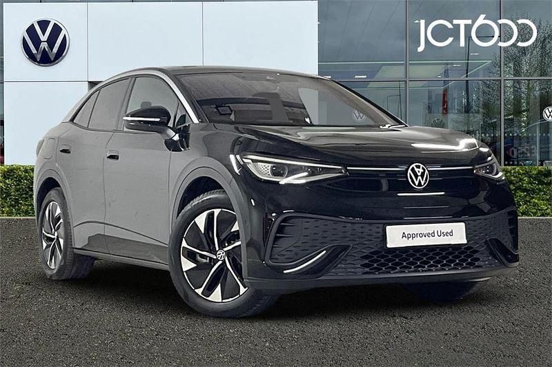 Black Used 2025 VW ID.5 Pro SUV | £28,497 (Fair price) - Image 1/4