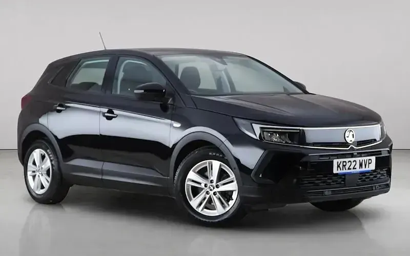 Used Vauxhall Grandland X Design Edition 131 HP (96 kW) 2024 SUV