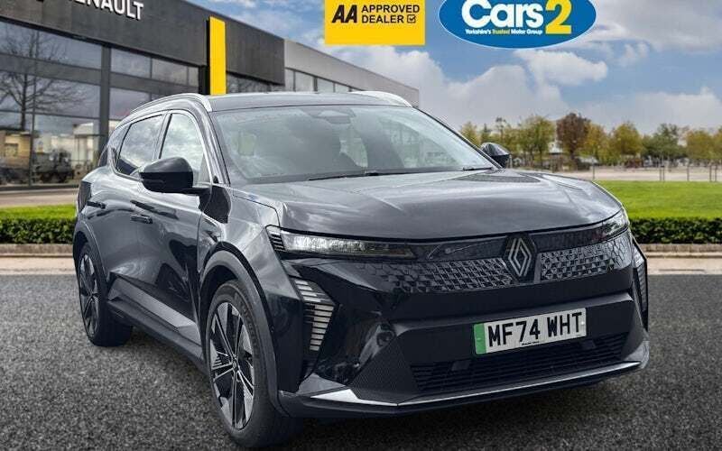 Used 2026 Renault Scénic Techno MPV | £28,495 - Image 1/4