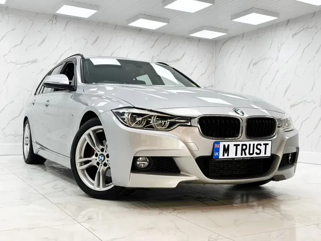 Used BMW 320 M Sport 190 HP (139 kW) 2017 Silver Estate