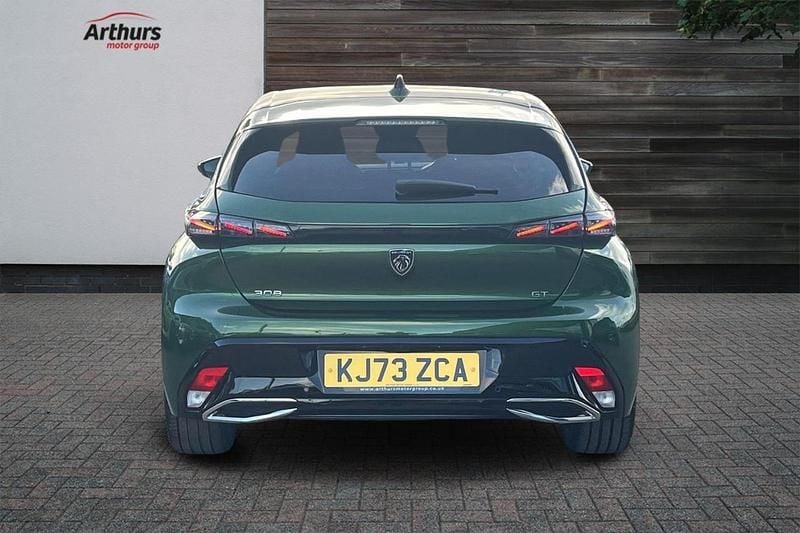 Used Peugeot 308 GT 129 HP (94 kW) 2024 Green Hatchback