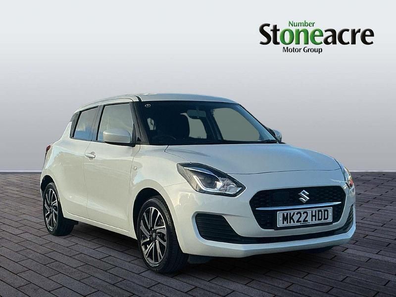 Used 2022 Suzuki Swift SZ-L Hatchback | £12,990 (Fair price) - Image 1/4