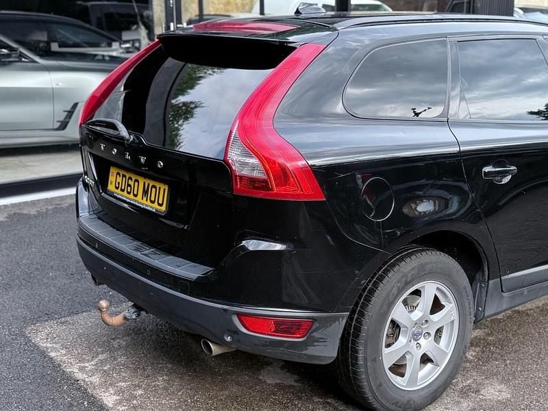 Used Volvo XC60 SE Lux 2011 Black SUV