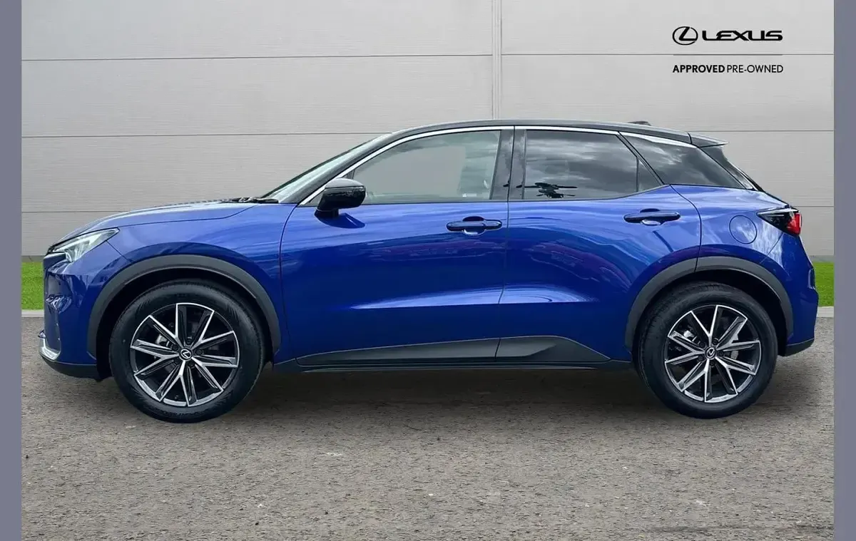 Used Lexus LBX 134 HP (98 kW) 2024 Other SUV