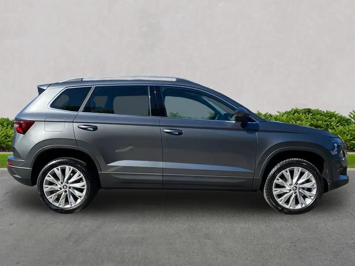 Gebraucht Skoda Karoq SE L 113 PS (83 kW) 2026 Grau SUV