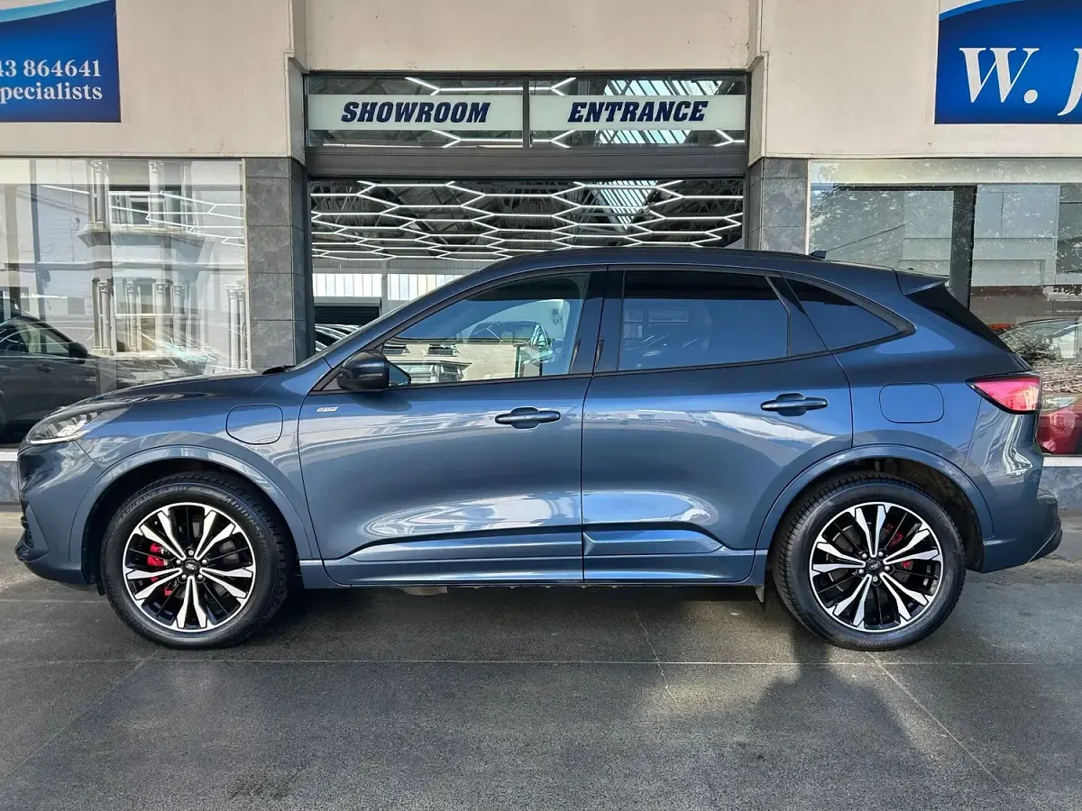 Used Ford Kuga ST-Line X 225 HP (165 kW) 2021 Blue SUV