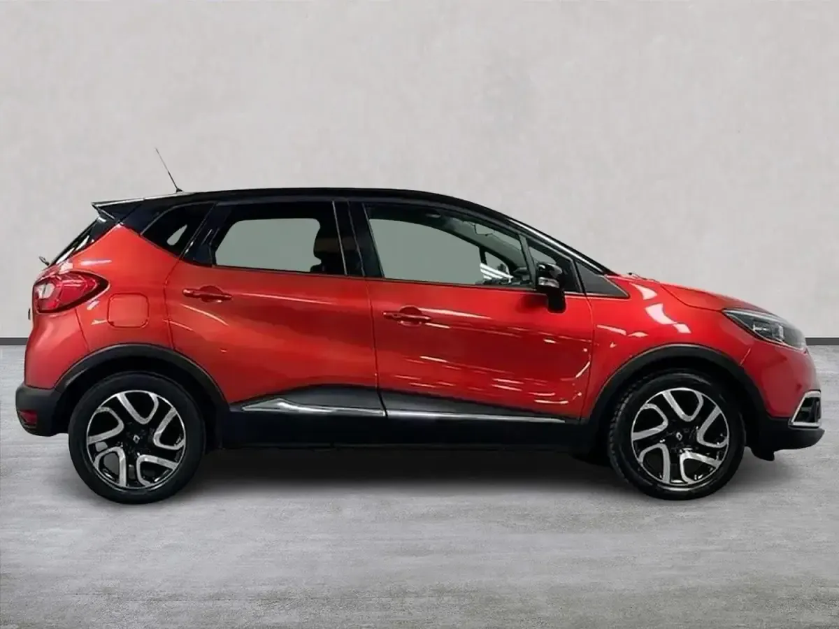 Gebraucht Renault Captur Signature 90 PS (66 kW) 2015 Rot SUV