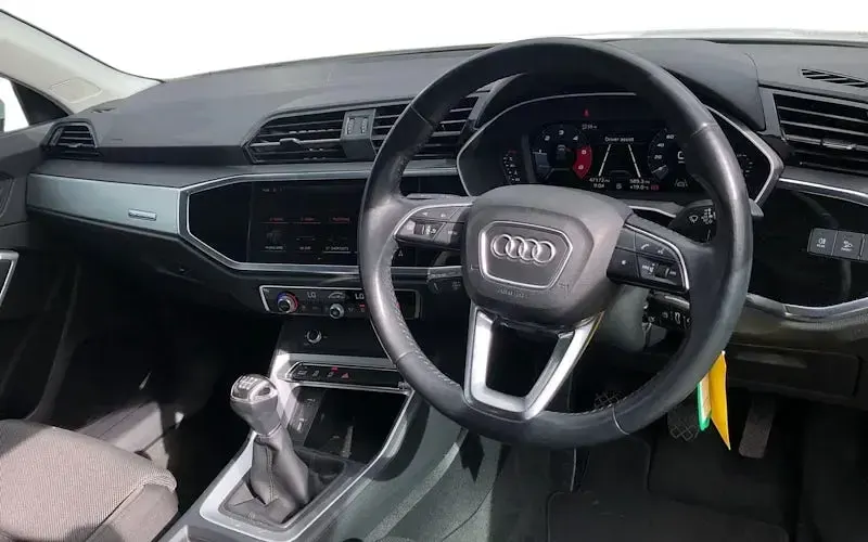 Used Audi Q3 Sport 150 HP (110 kW) 2020 White SUV