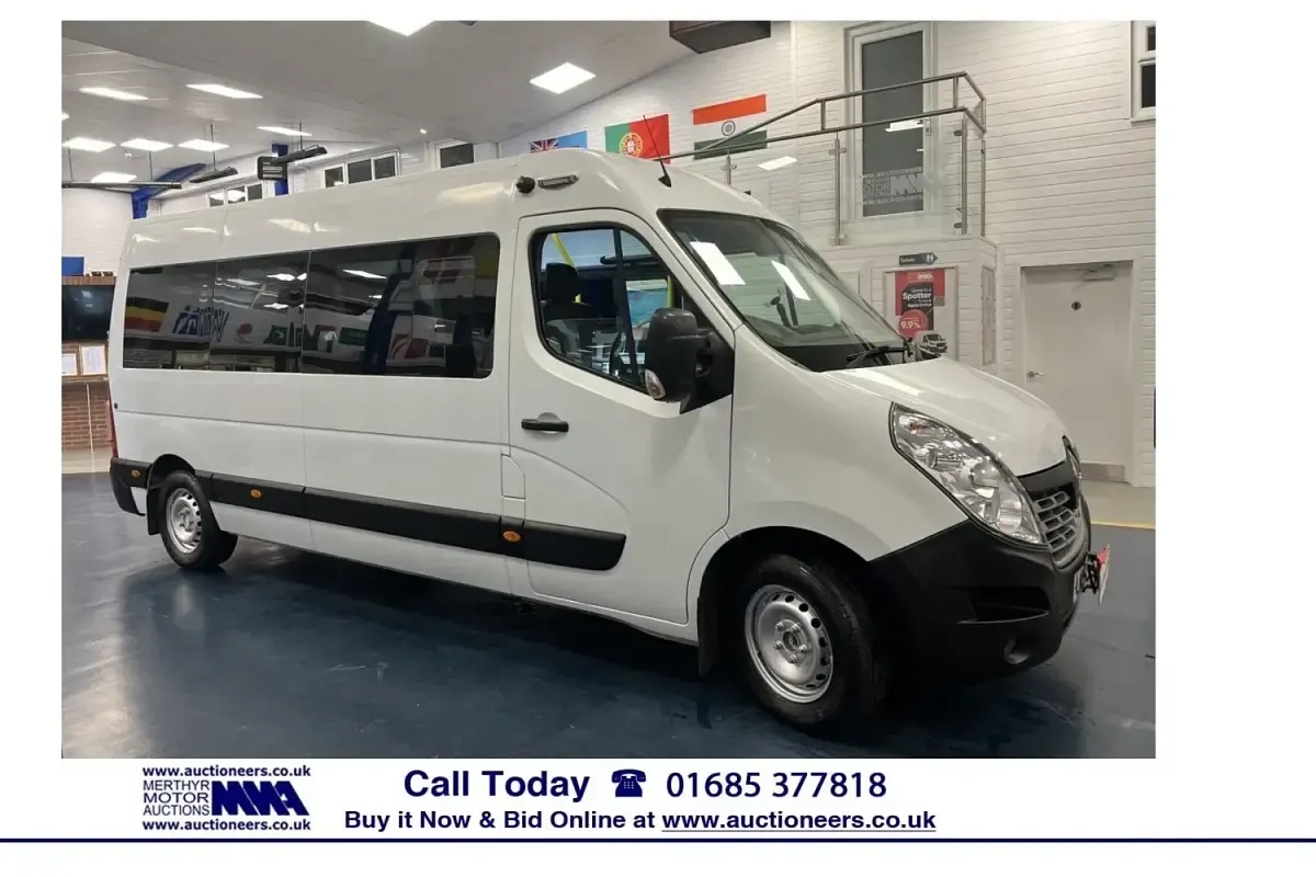 Usado Renault Master 125 HP (91 kW) 2018 Branco Van