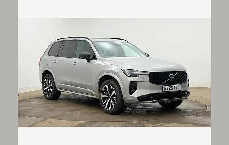 Usado Volvo XC90 Plus 247 HP (181 kW) 2025 Prateado SUV