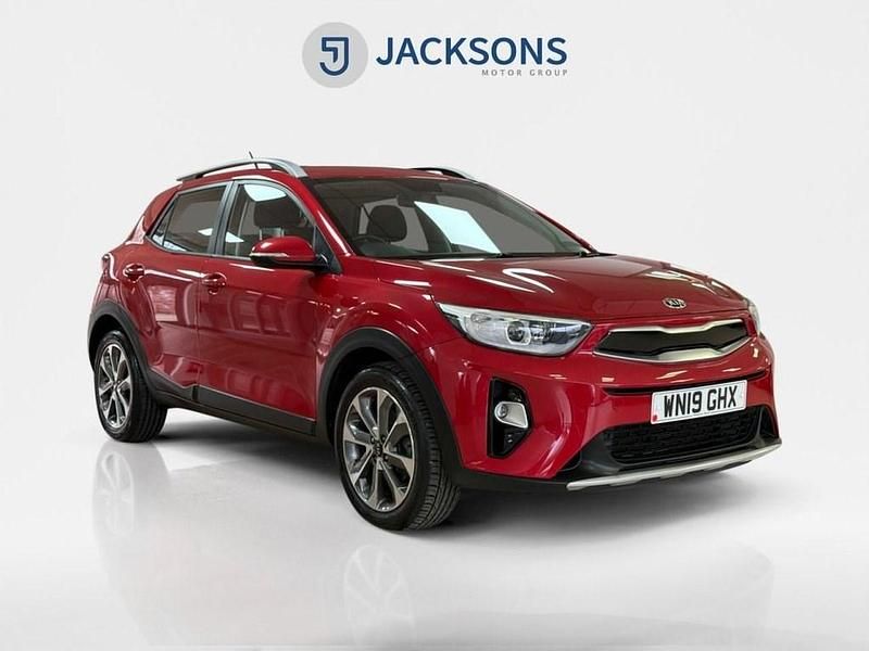 Used Kia Stonic 98 HP (72 kW) 2019 Red SUV