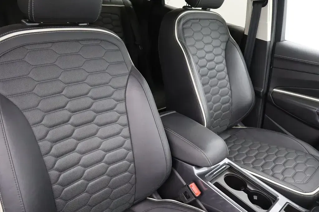 Used Ford Kuga Vignale 182 HP (133 kW) 2018 Grey SUV