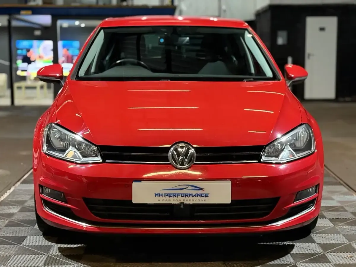 Used VW Golf VII GT 2015 Red Hatchback